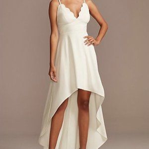 Wedding white dress from David´s Bridal size 2